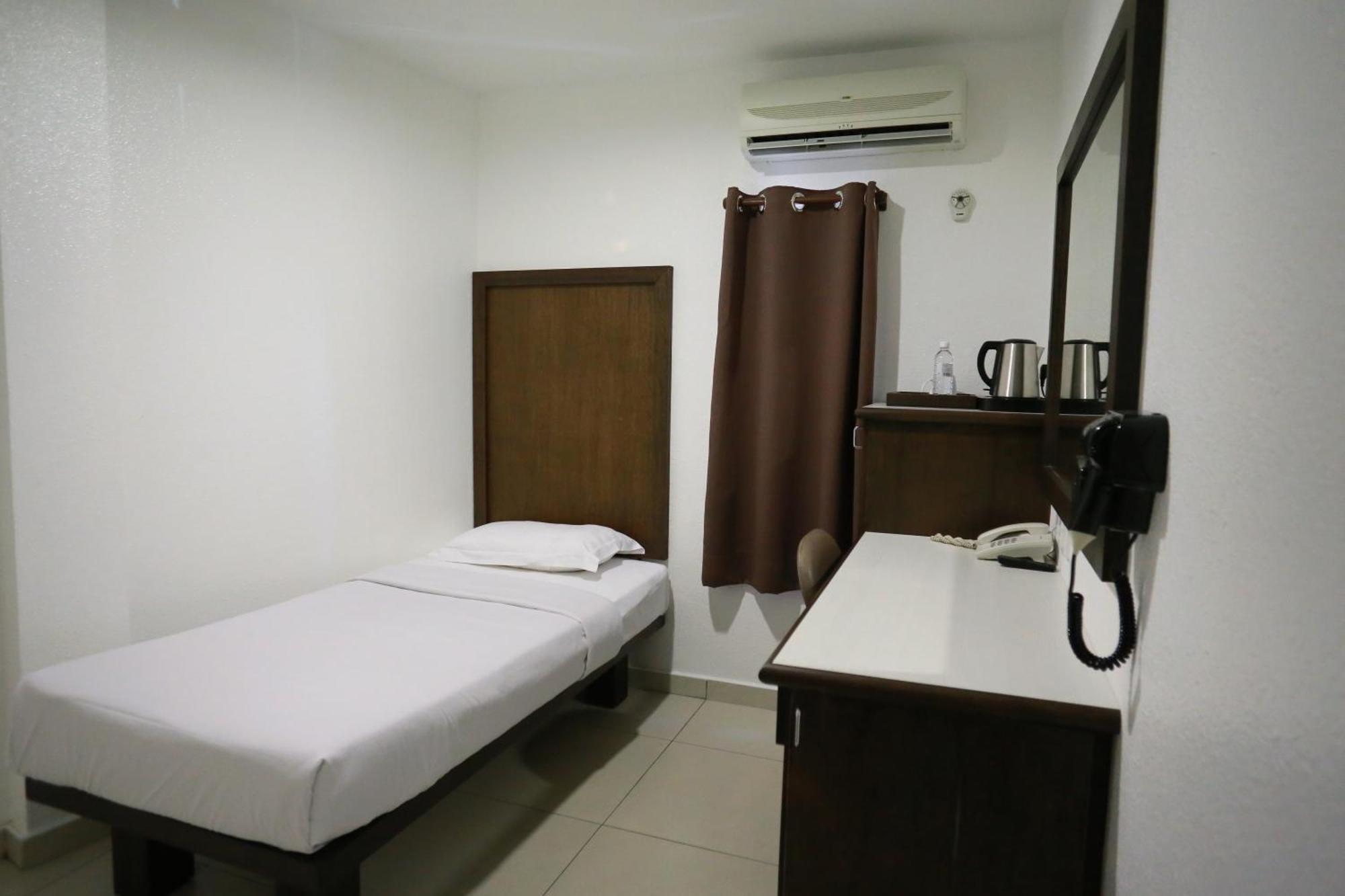 Crystal Lodge Kota Bharu Eksteriør bilde