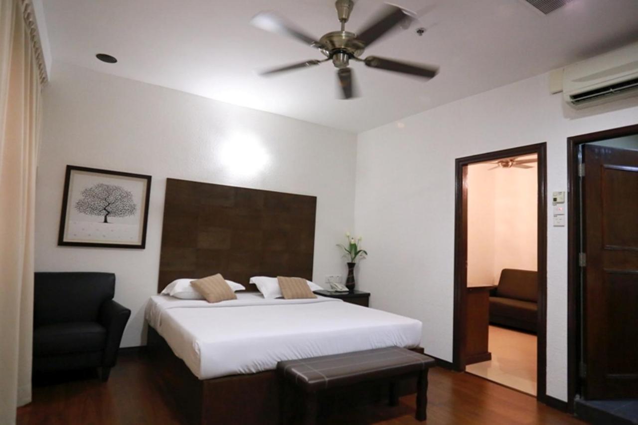 Crystal Lodge Kota Bharu Eksteriør bilde